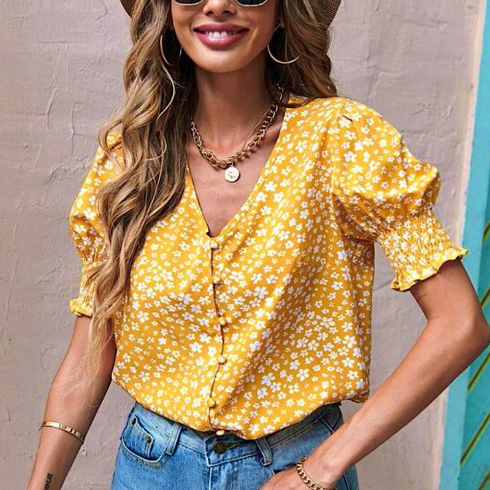 🌼 NEW Boho Floral Blouse